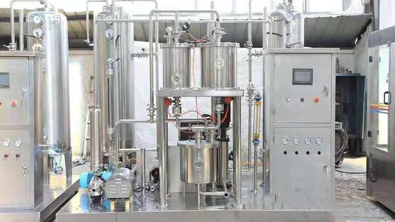 食品机械操作视频：揭秘食品饮料生产线的秘密武器